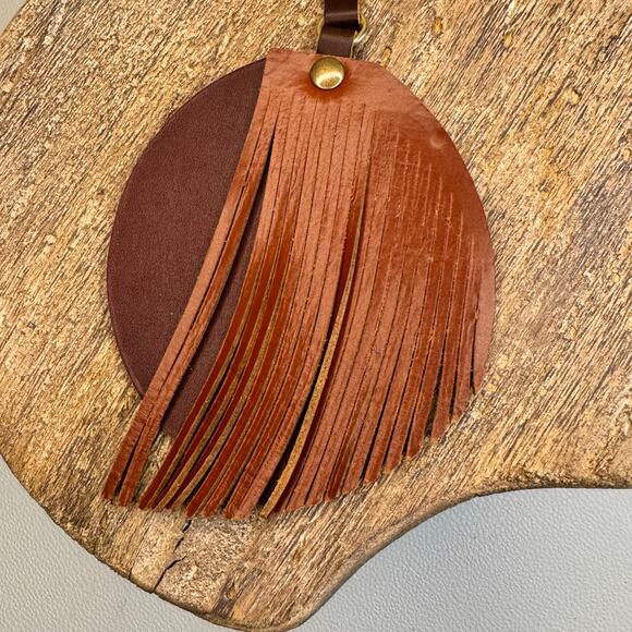 Portland Leather Picasso Tassel Bag Charm PORTRAIT Picasso Tassel Boho Bag Charm - Picture 5 of 6